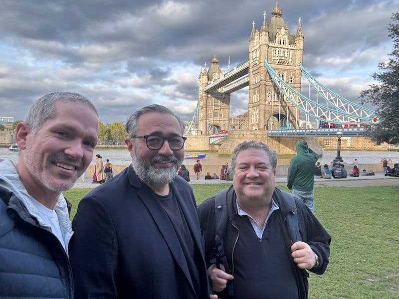 GR1T Co-founders posing with Tower Bridge in the backgound.jpeg